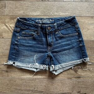 Y2K American Eagle Outfitters Dark Wash Denim Shorts Women's Size 4